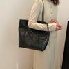 Vintage Crocodile Leather Women Handbag Large Capacity Shoulder Shopping Bag Travel Ladies Fashion Commuter Totes