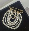 Classic Elegant Women Men Pearl Tassel Crystal Brooches Badges Vintage Lady Party Wedding Accessories Jewelry