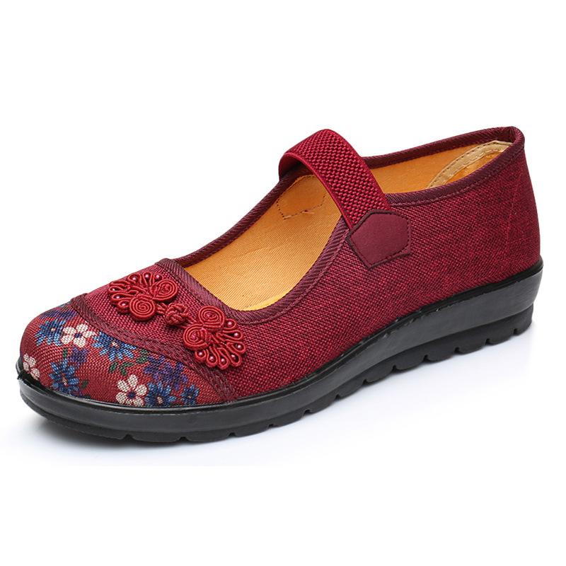 Old ******* cloth shoes women's single shoes ****** and autumn flat heel non-slip s**t sole breathable casual mother middle-aged and elderly grandmot