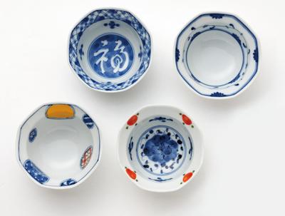 Saikai Pottery Small Dyed Nishiki Octagonal Small Bowls of 4 for New (Saikaitoki) Bowls, Design, (Set Designs) Year's