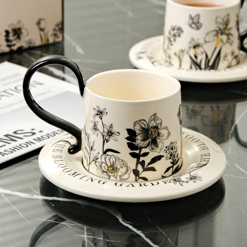 Medium Style Ceramic Coffee Cup Saucer Set One Cup One Saucer Coffee Cup Light Luxury High End Mug Gift Cup