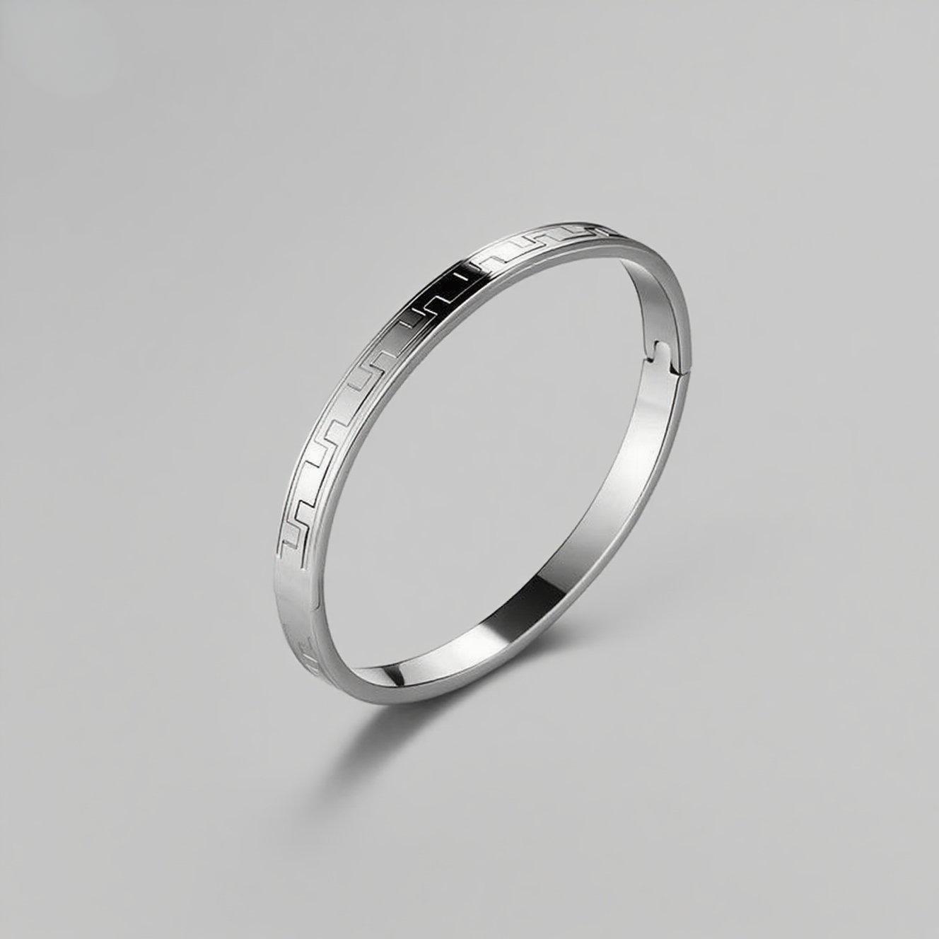 Stainless Steel Men s Titanium Bracelet - Durable, Stylish, and Versatile