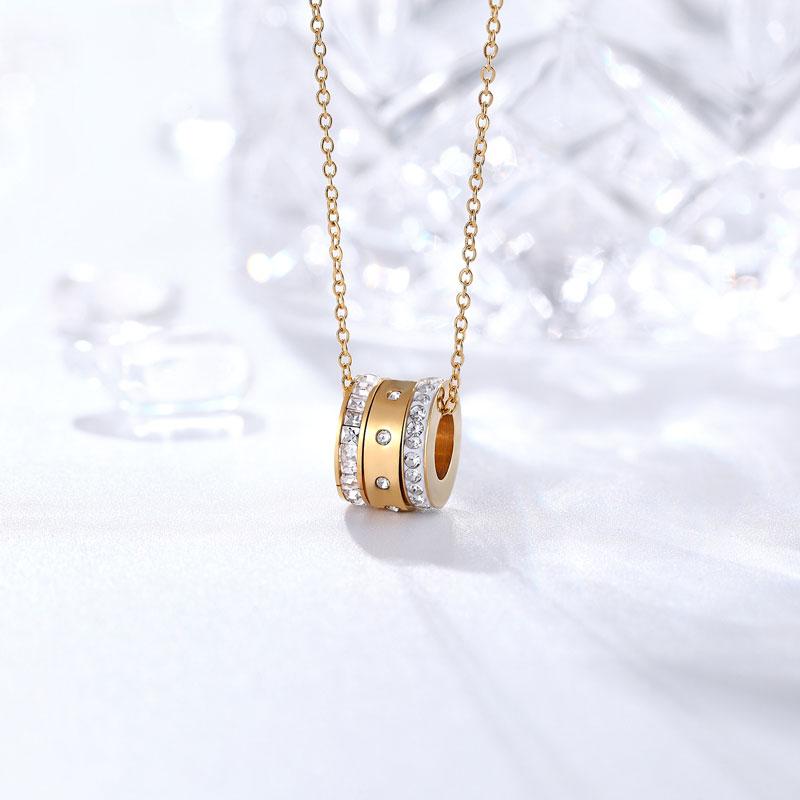 Small And Exquisite Three Zircon Circle Pendant Necklaces For Women High Quality Stainless Steel Love Necklace Birthday Gift