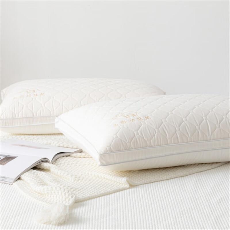 Li Shen Elephant Japanese Latex Quilted Pillow