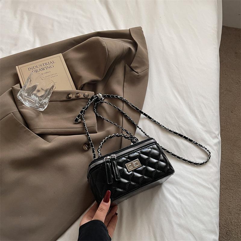 Raute Stickgarn Tasche Damen neue Sommer vielseitige Kette Umhängetasche modische tragbare Box kleine quadratische Tasche