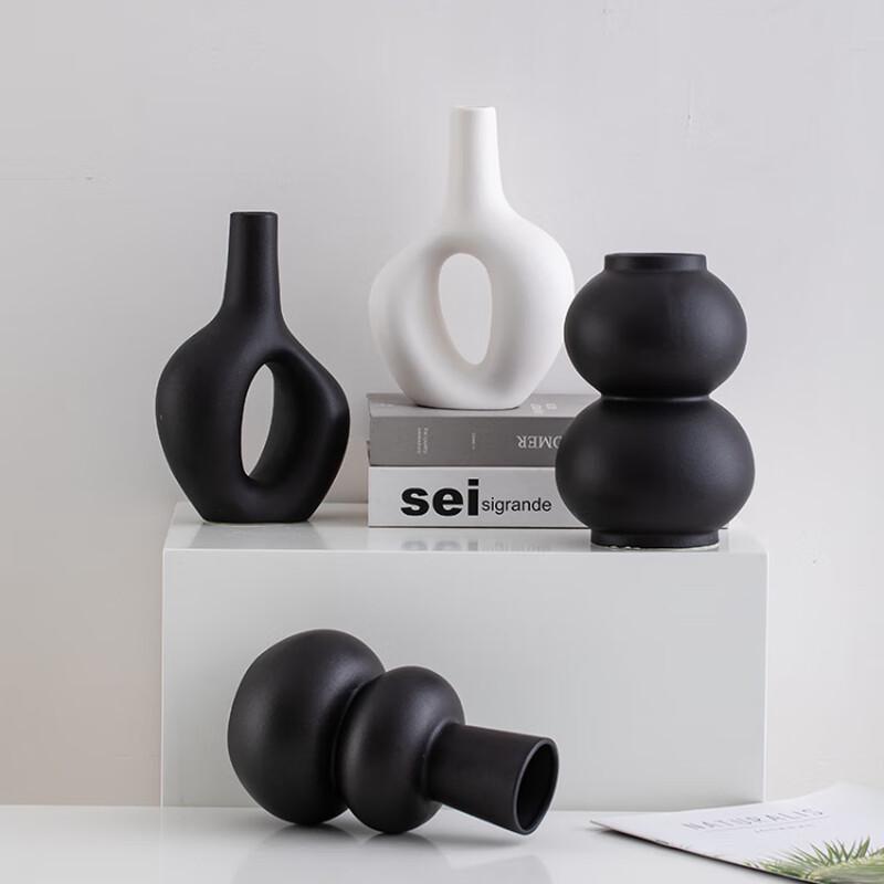 OIMG Nordic Minimalist Ceramic Decorative Vase Set
