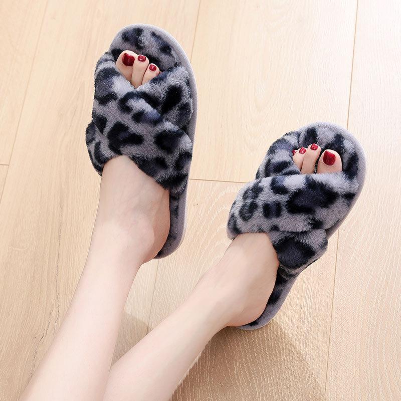 Women'S Cozy Plush Slip-On Slippers with Cross Strap - Soft Faux Fur Lining, Warm EVA Sole, Open-Toe Design for Indoor & Outdoor House Slippers