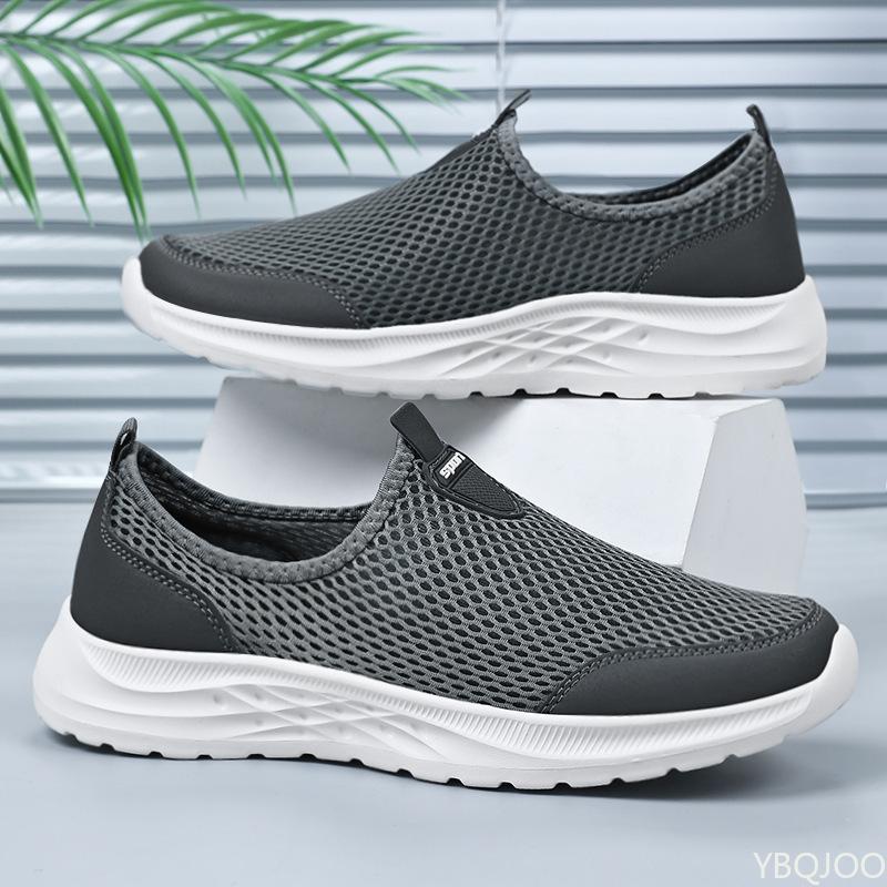 Fashion Men's Flats Outdoor Walking Shoes Lightweight Men Casual Shoes Breathable Slip On Male Casual Sneakers Anti-slip