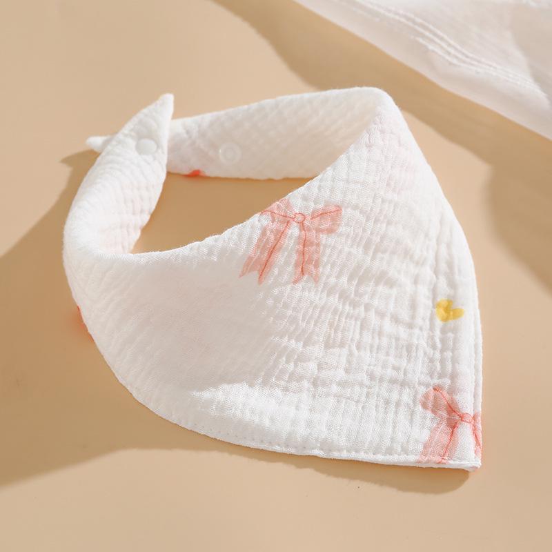6-Layer Cotton Gauze Petal Baby Bib - 360° Newborn Anti-Spit-Up Towel for Summer