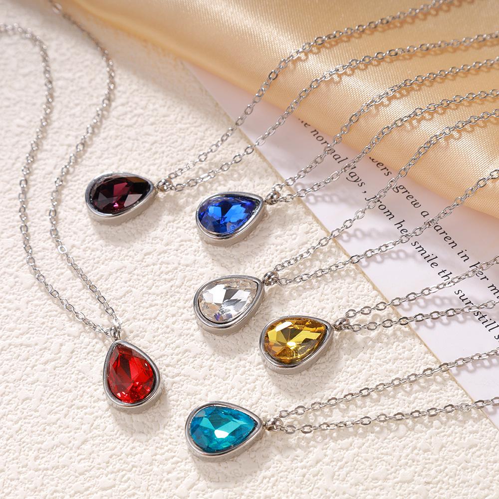 18K Gold Plated Stainless Steel Water Drop Diamond Pendant Necklace for Women - French Light Luxury Style