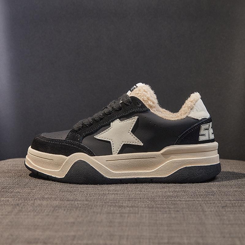 Frosted Leather Snow Boots 2025 Winter Velvet Large Cotton Women's Shoes Versatile Casual Board Shoes Thick Sole Heightening Sports Little White Shoes