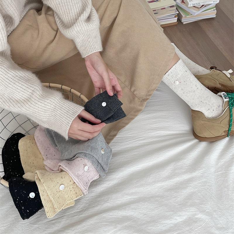 Colorful Polka Dot Yarn Shell Decorated Socks for Women, Spring and Autumn, Candy-colored Mid-calf Socks, Solid Color Sweet Pile Socks