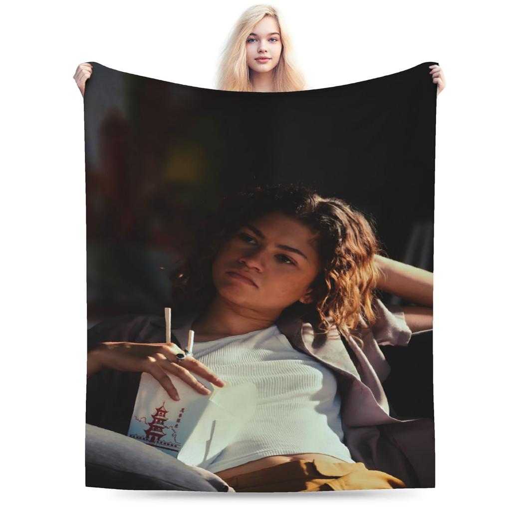 Comfortable Euphorias Season 3 Blanket Merch Bed Decorative Throw Blankets Lightweight Fleece for Car