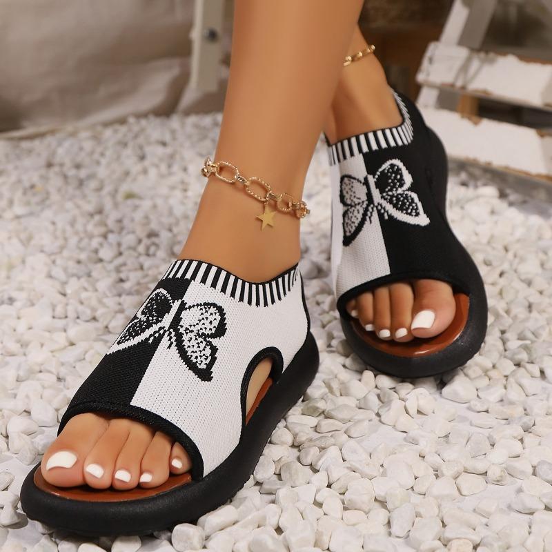 Women's Summer Color Matching Round Head Flying Woven Muffin Sole Fashion Roman Style Set Women's Oversized Sandals