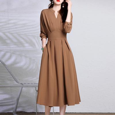 Spring and Autumn Temperament Beautiful Dress Women's New Long-sleeved Waist Thin V-neck Age-reducing Skirt