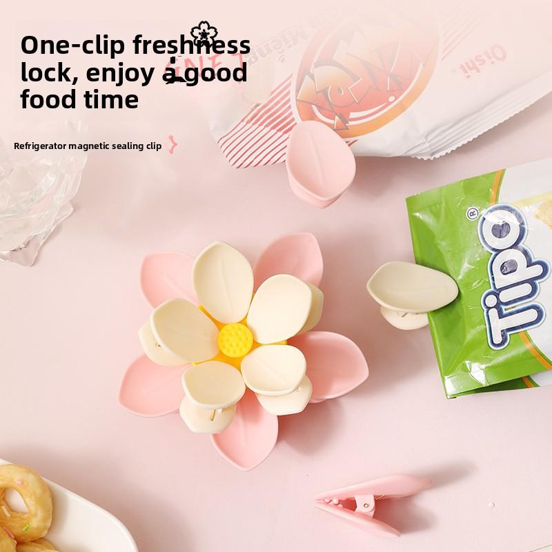 Lotus Magnetic Fridge Magnets, Household Kitchen Snack Bags, Moisture-proof Sealing Clamps, Three-dimensional Food Preservation Sealing Devices