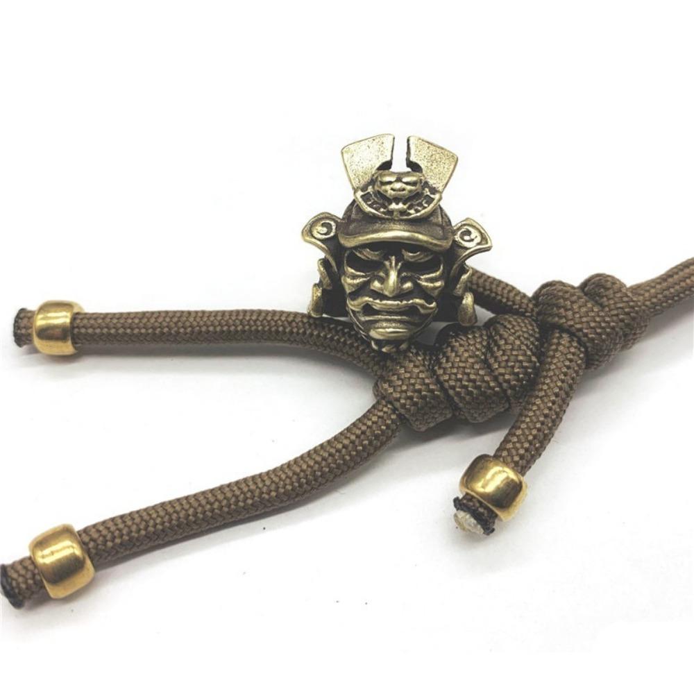 Retro Brass Japanese Samurai Figures General Helmet Handmade Knife Bead Woven Rope Keychain Pendant Accessories Outdoor Tool