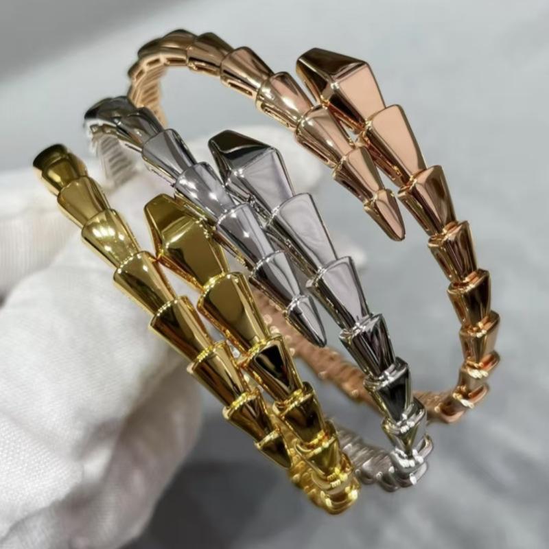 925 Silber CNC Voll Diamant Geister Schlange Armband Leichter Luxus Stil Chalcedon Fritillary Feder Lebender Mund Armband