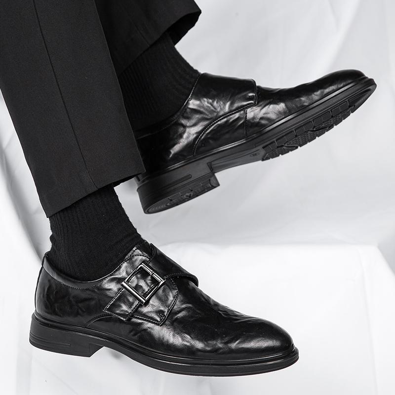 New Leather Shoes for Men Black Classic Men Casual Shoes Slip-on Soft Bottom Pointed Men's Driving Shoes Business Loafers