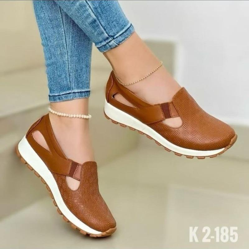 Women's Wide Width Knitted Slip-Ons, Breathable Cutout Casual Flats, Comfortable Mesh Loafers for Women