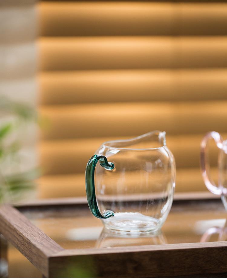 Japanese Thickened Transparent Gongdao Cup: Glass Side-Handle Serving Pitcher for Kung Fu Tea