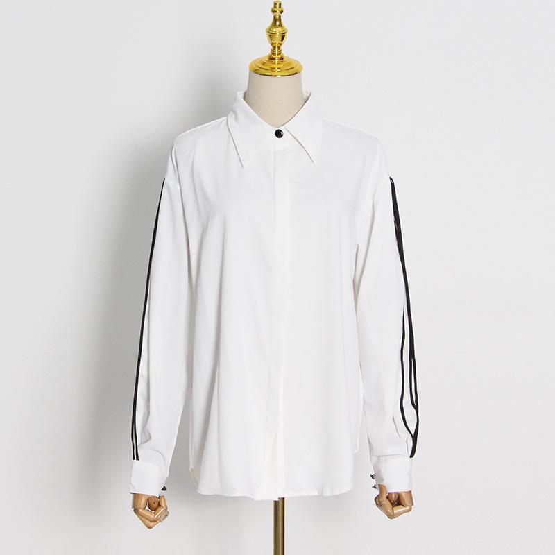 2025 Spring Korean Puff Sleeve Pleated Single-Breasted Loose Commuter Women's Shirt