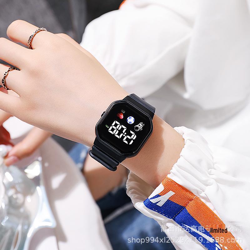 Women s Tech-Inspired Unicorn Watch - Stylish, Multi-Functional, Waterproof, Ideal for Fashionable Students