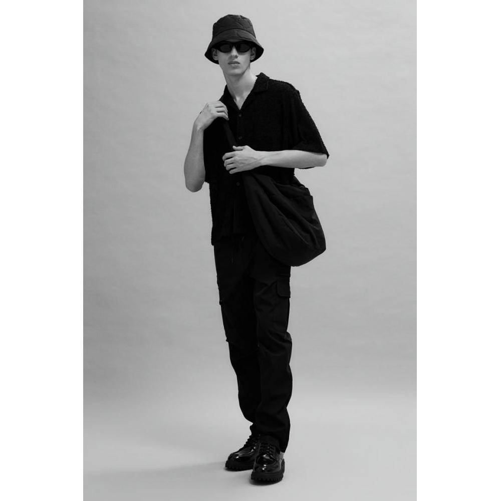 

Брюки-карго HM slim Fit черного цвета