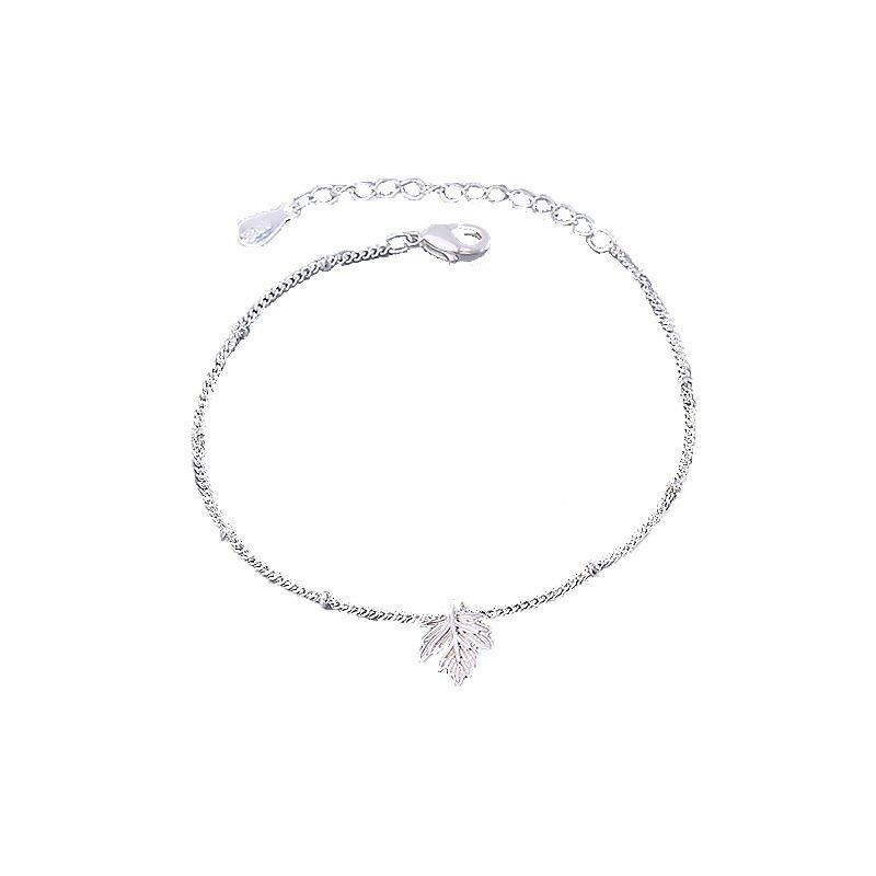 New Maple Leaf Bracelet Female Ins Internet Celebrity Temperament Small Fresh Mori Sweet Student Niche Hand Jewelry