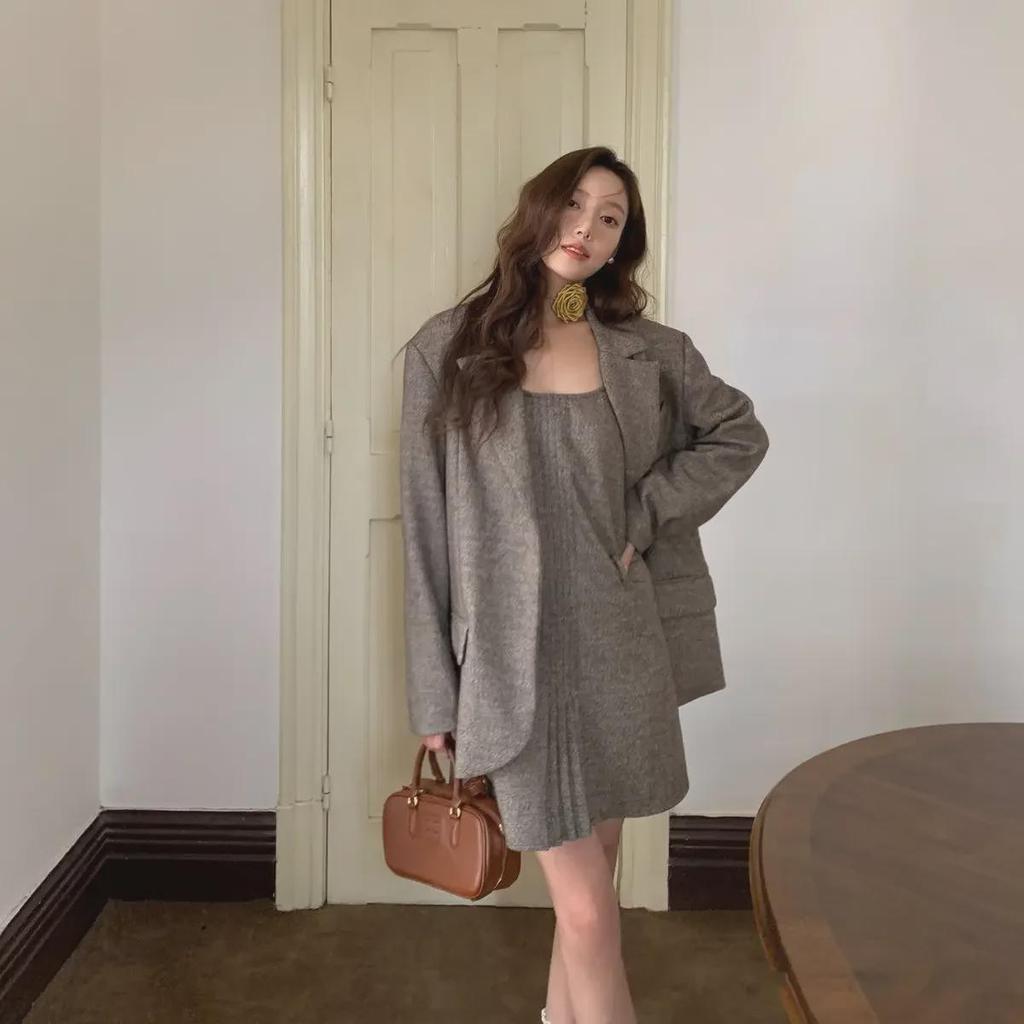 Autumn 2023 Women's Wool Suit Jacket - Meillard Luxury, No Returns or Exchanges