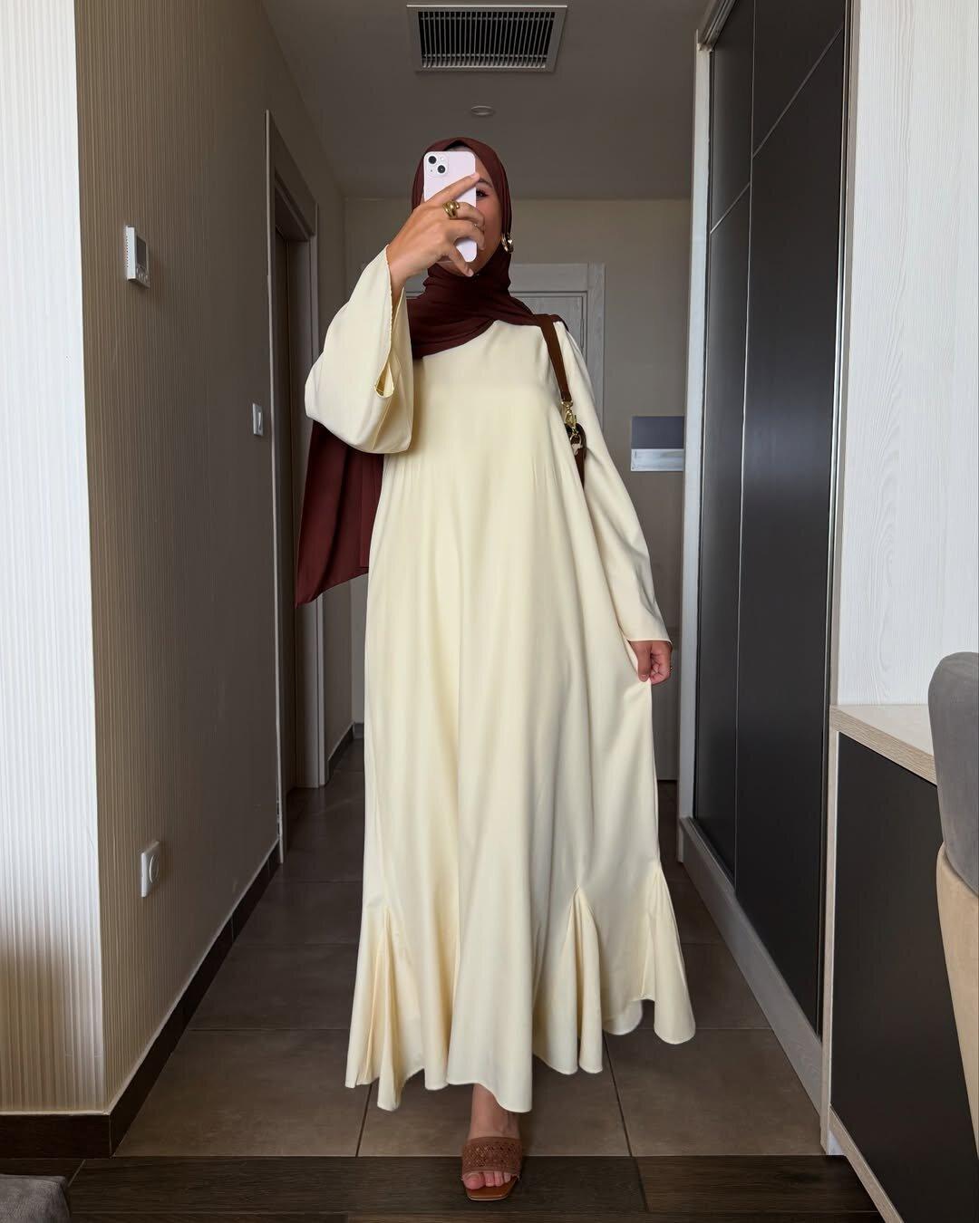 

Осеннее новое модное атласное платье-халат с широкими рукавами для арабских женщин Ближнего Востока, абая One size