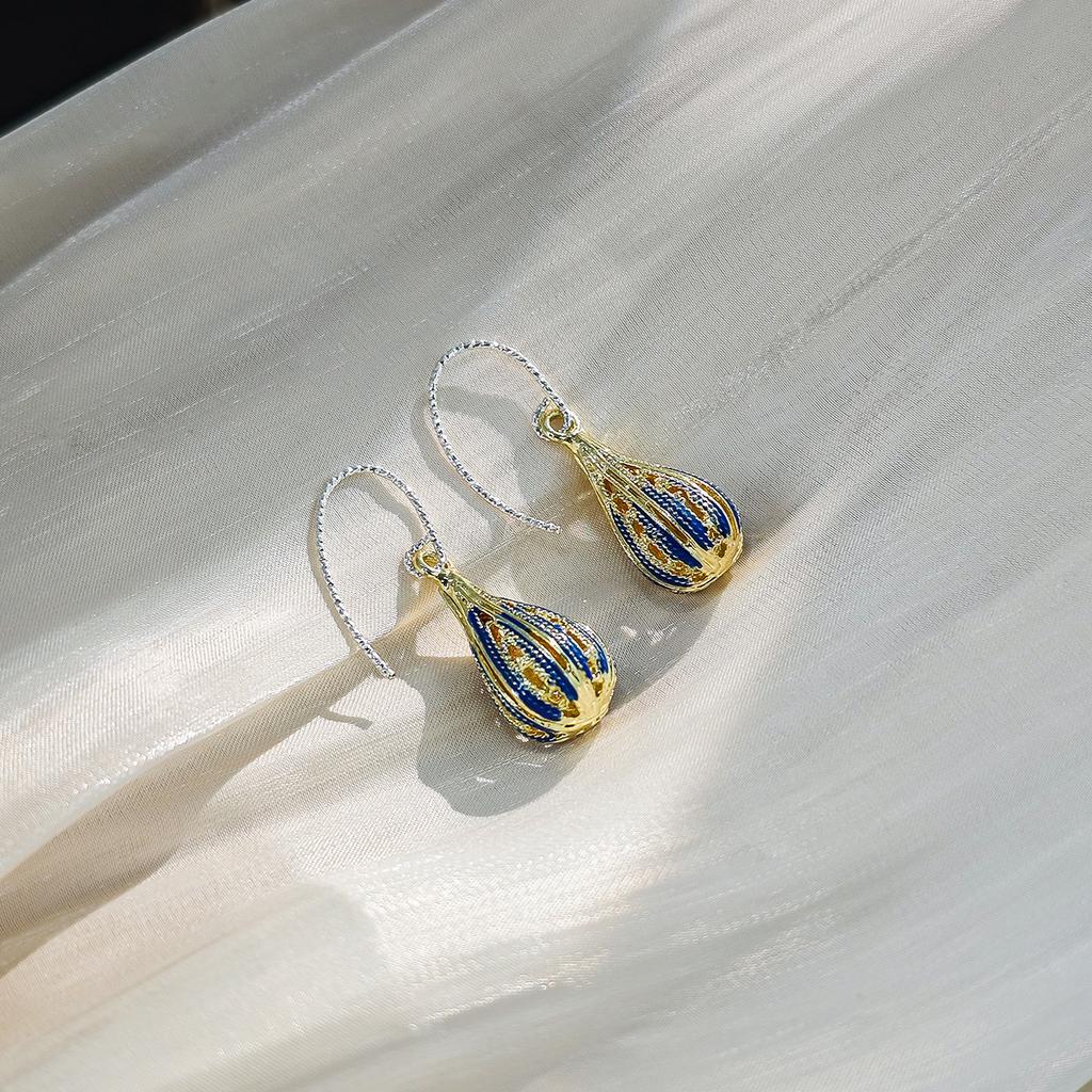Boucles d'oreilles Goutte d'eau Géométriques avec une Touche Rétro