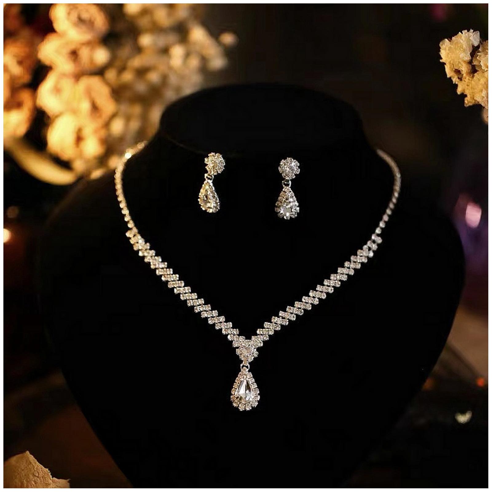 Women s Necklace Dangling Earrings Droplet Jewelry 2Pcs with Sparkly Rhinestone for Bridesmaid Wedding Masquerade Silver серебряный