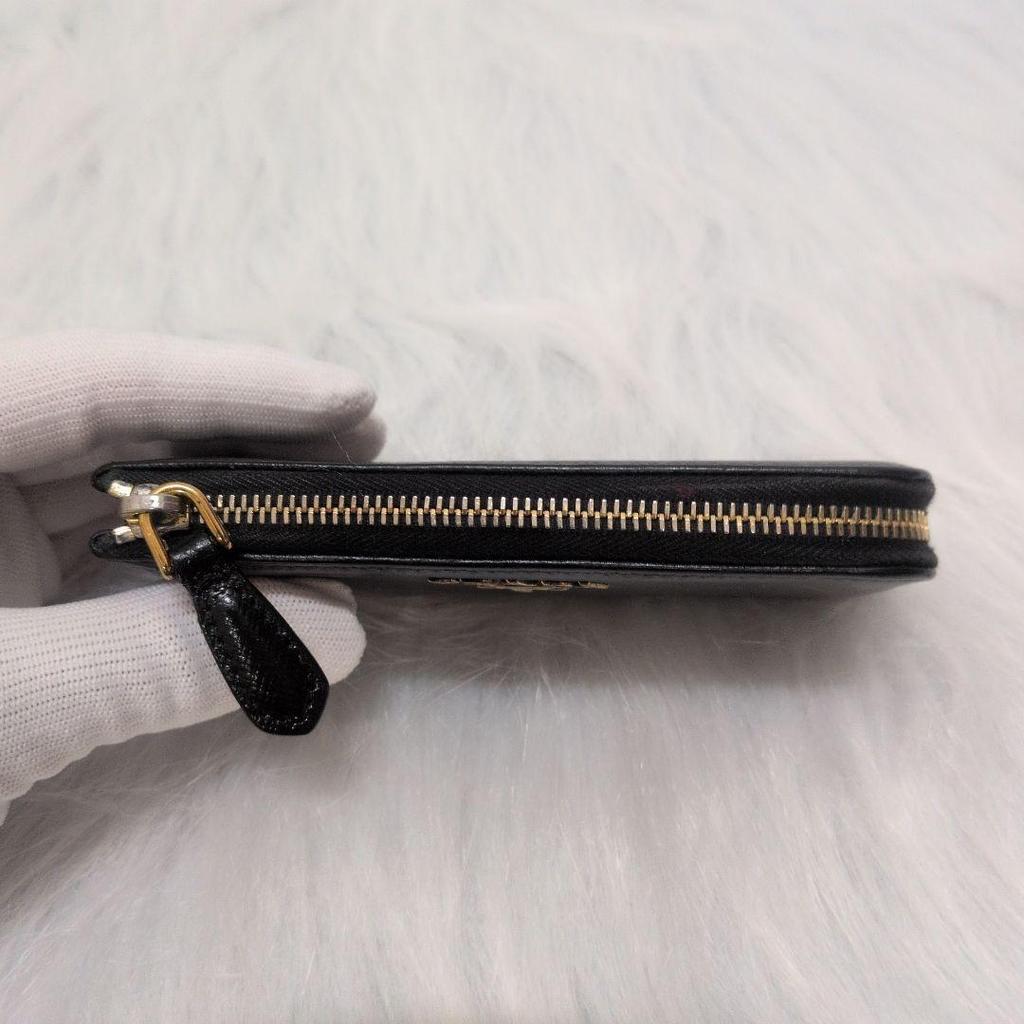 Good conditionPRADA Prada Saffiano coin case coin purse key case