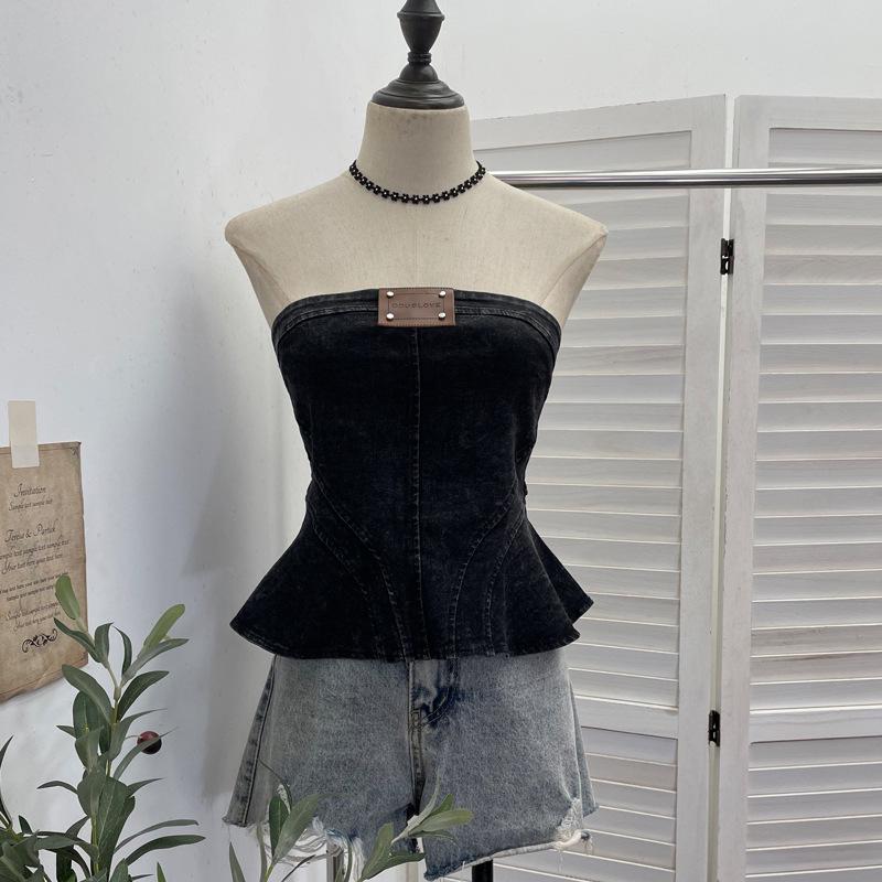 Women's Denim Bandeau: 2026 A-Line Short Sleeveless Top with Divided Stitching and Cinched Waist.