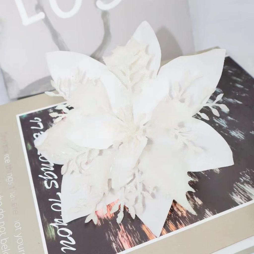 Set Ornament Floral de Crăciun cu Sclipici Auriu: Flori de Simulație cu Trei Straturi pentru Copac, Coroane și Cadouri de Sărbători