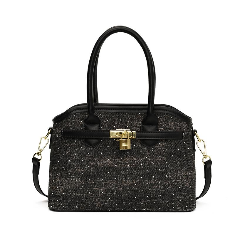 High value messenger bag women's new fashion versatile handbag high sense large capacity commuter shoulder bag