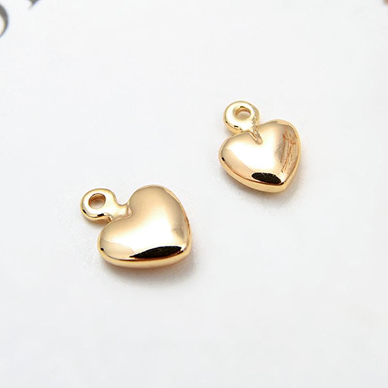 

DIY Smooth Copper-Plated Gold Color Peach Heart Jewelry Accessories for Earrings, Bracelets, and Necklaces. 6mm Peach Heart
