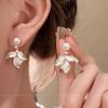 Silver needle flash zircon earrings, women's exquisite temperament stud earrings, spring and summer earrings.