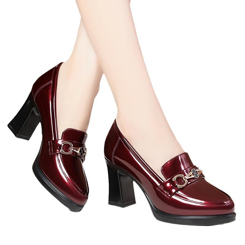 Mykt skinn og myk såle Komfortable mellomhælede Mote Mokasiner med tykk hæl Lakksko Enkelsko for kvinner
