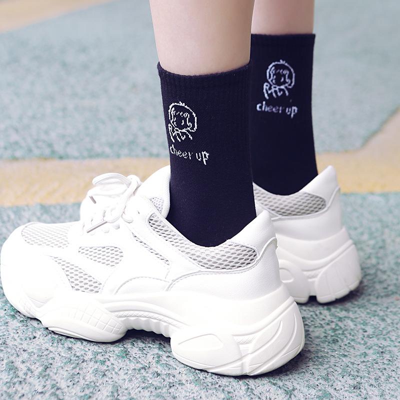 5/10 Pairs Comfortable Casual Spring Autumn Socks for Women: Cute Mid Calf Socks Cotton Socks with Heat Pressed College Style Long Socks for Girls