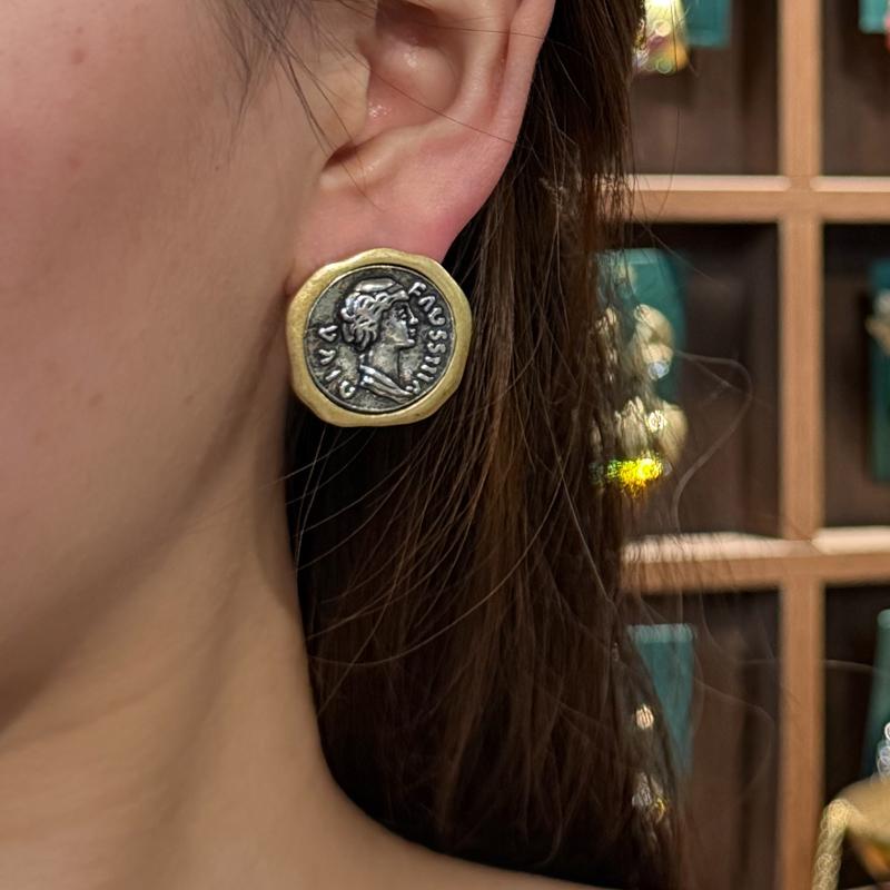 Vintage Gold Plated Ancient Coins Stud Earrings For Woman Round Button Shape Luxury Quality Jewelry Designer Gift