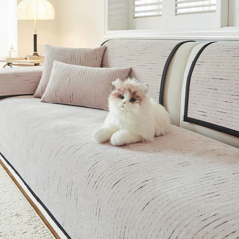 

New French Cream Wind Sofa Cushion, All-Season Non-Slip Seat Cushion, Advanced Leather Sofa Cover Cover Cloth 70*70cm