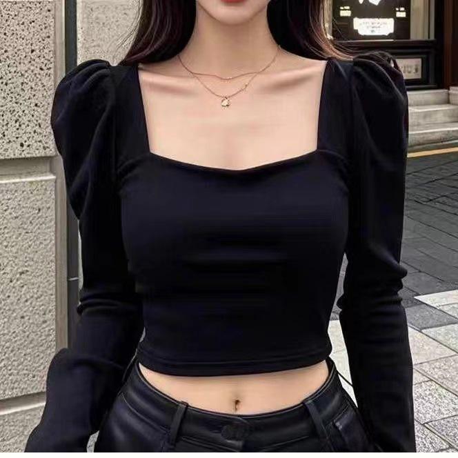 Elegantes schwarzes Oberteil mit eckigem Ausschnitt, hoher Taille und langen Ärmeln – Leichter reifer Stil