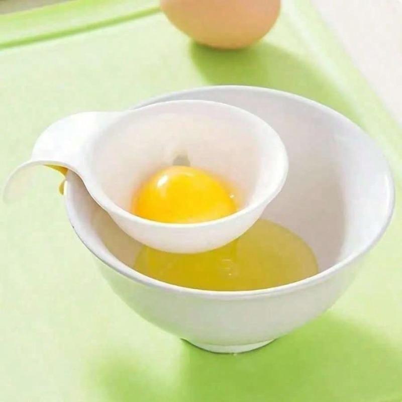 1-Piece Egg Yolk Separator - BPA-Free Plastic Egg White Strainer for Baking & Cooking, Easy-Clean Gadget with Precision Spout