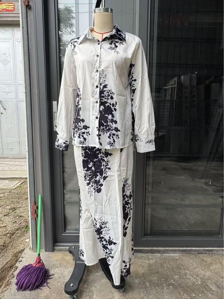 Spring 2025 Women's Fashion: Printed Button-Down Loose Skirt Set