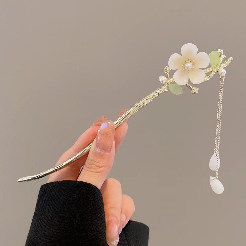 Women's 2026 Spring/Summer Chinese Tassel Alloy Hairpin - Qipao Hair Accessories