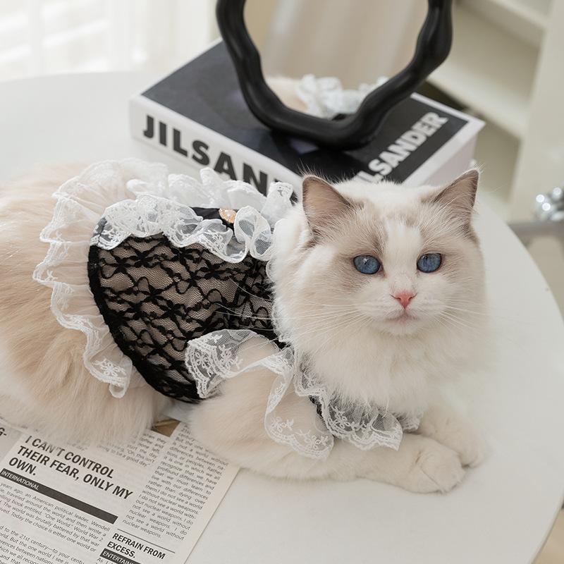 Spring and Summer Cat Clothes Lace Traction Vest Small Dog Puppy Puppy Cat Thin Pet Cat Clothing