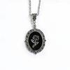 Fashion Retro Metal Geometry Glass Court Relief Rose Flower Heart Pendant Necklace for Women Punk Charm Jewelry Accessory Gifts