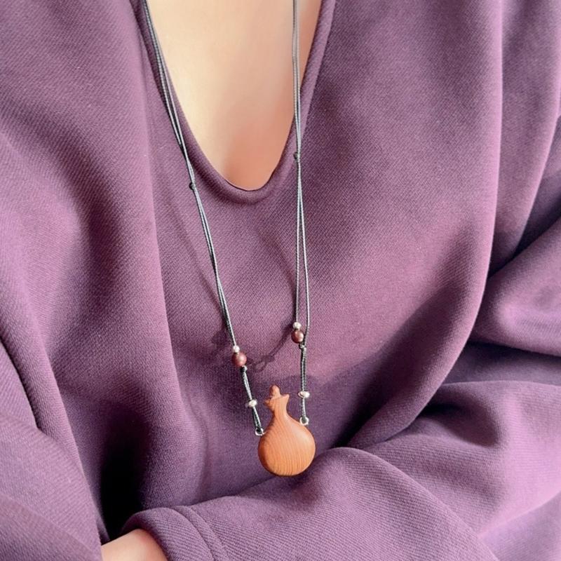 Handmade Retro Wood Beads Necklace Showcasing Artistic Gourd Kettle Charm Trendy Unisex Sweater Chain Accessory